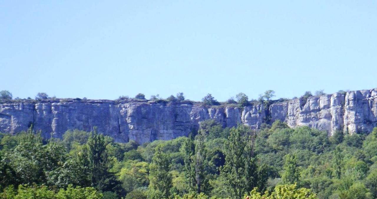 Domaine De La Corgette Bed & Breakfast Saint-Romain  Exterior photo